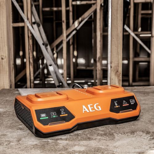 AEG 18V DUAL PORT SIMULTANEOUS RAPID CHARGER